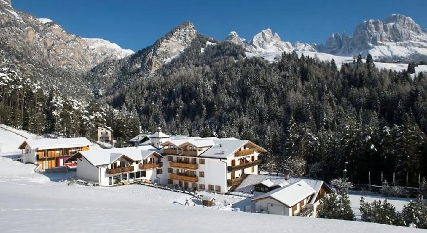 Dolomitenhotel Weisslahnbad EXTERIOR