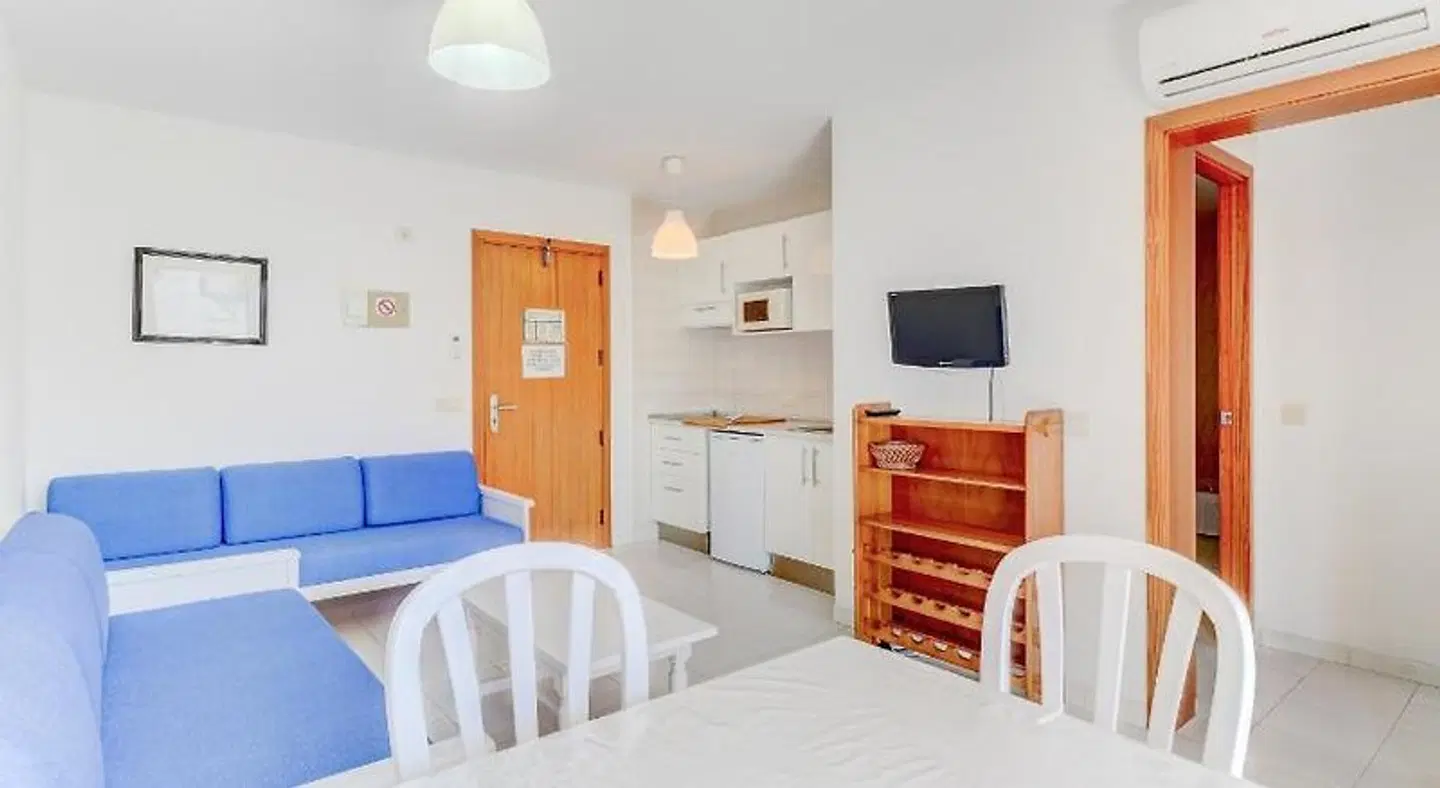 Apartamentos Llevant ROOM_EXAMPLE