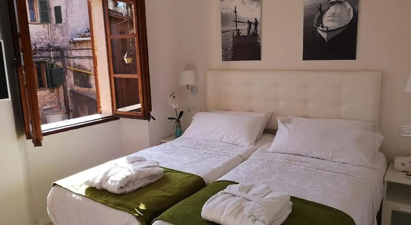 Marton Hotel Valldemossa ROOM_EXAMPLE