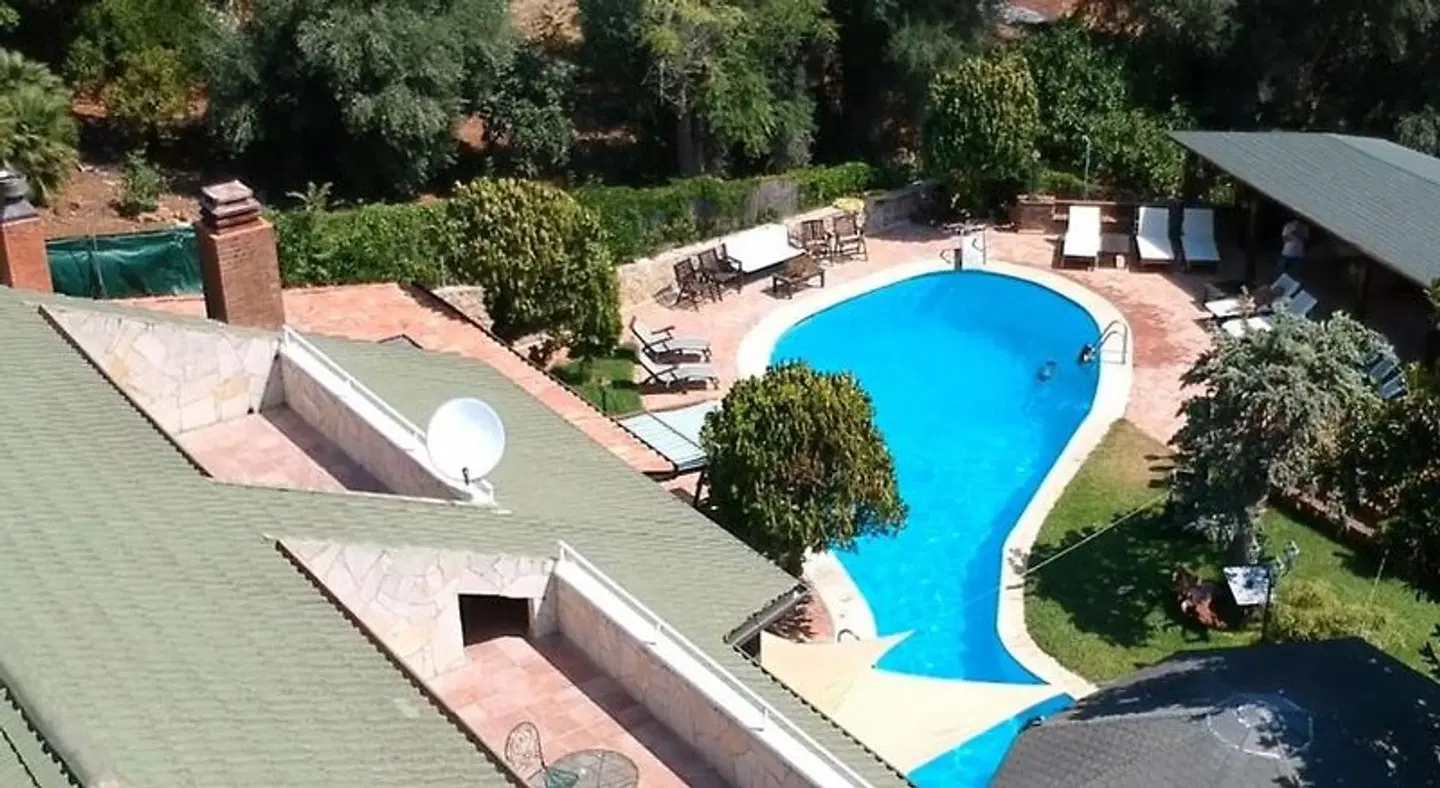 Small Paradise B&B Palermo OUTDOOR_POOL