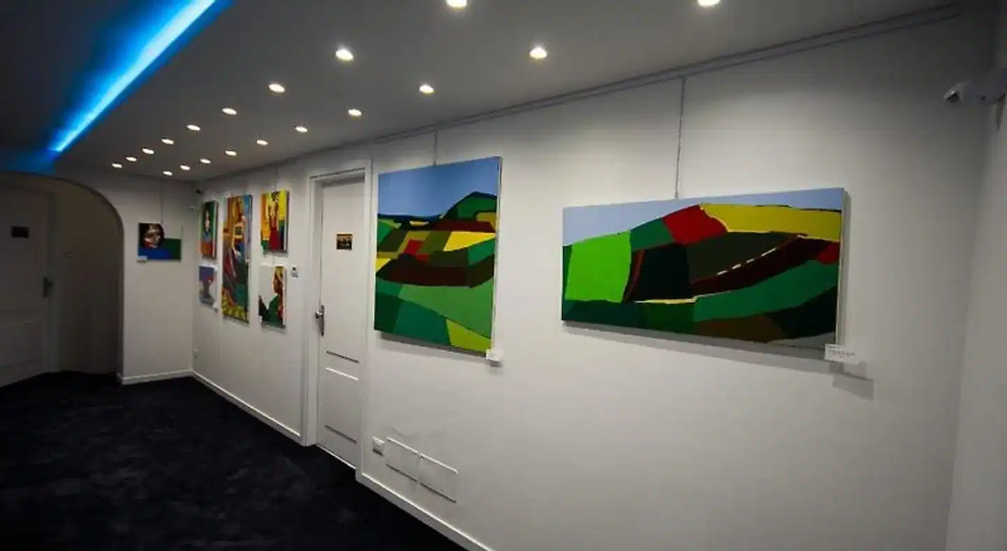 Palermo Gallery Lobby