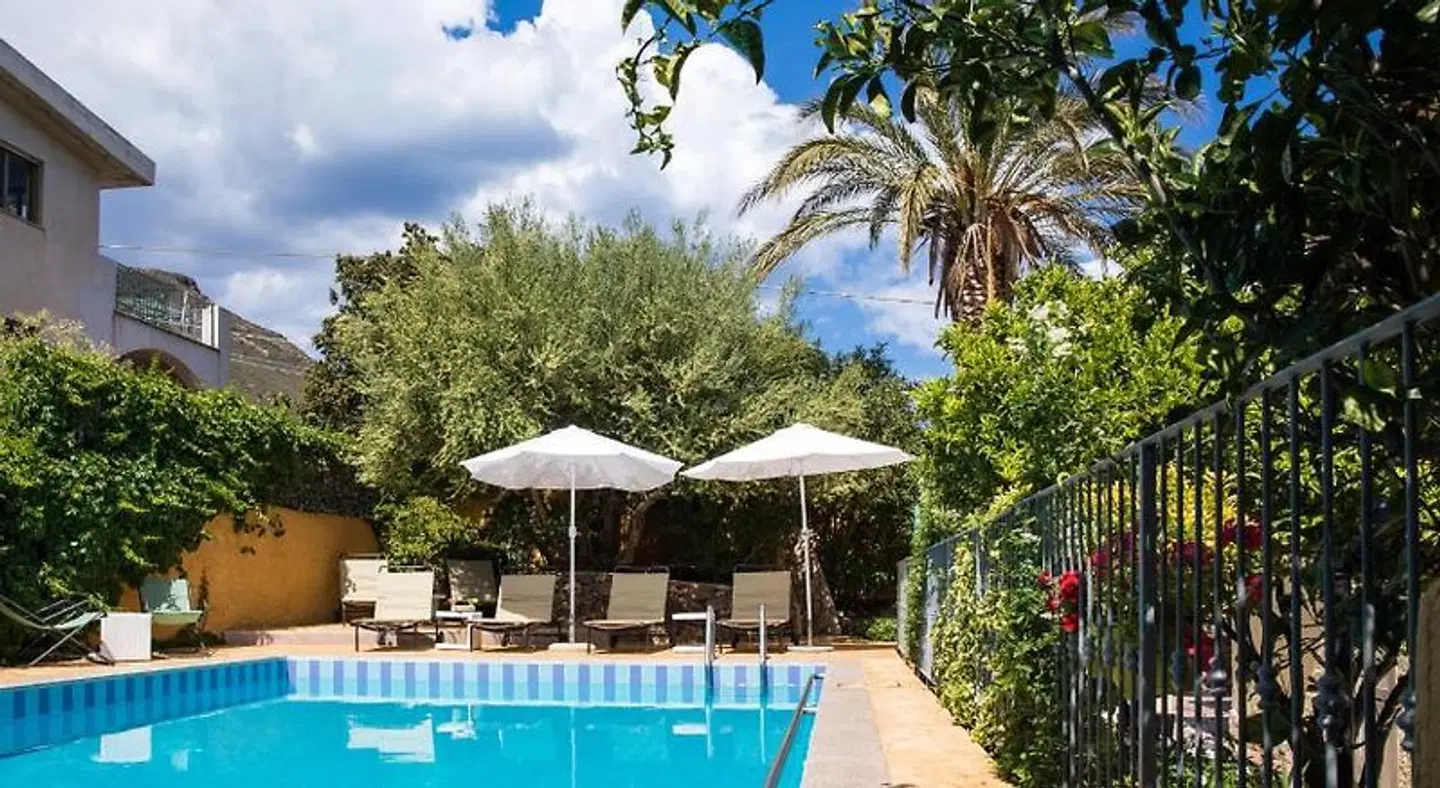 La Playa OUTDOOR_POOL