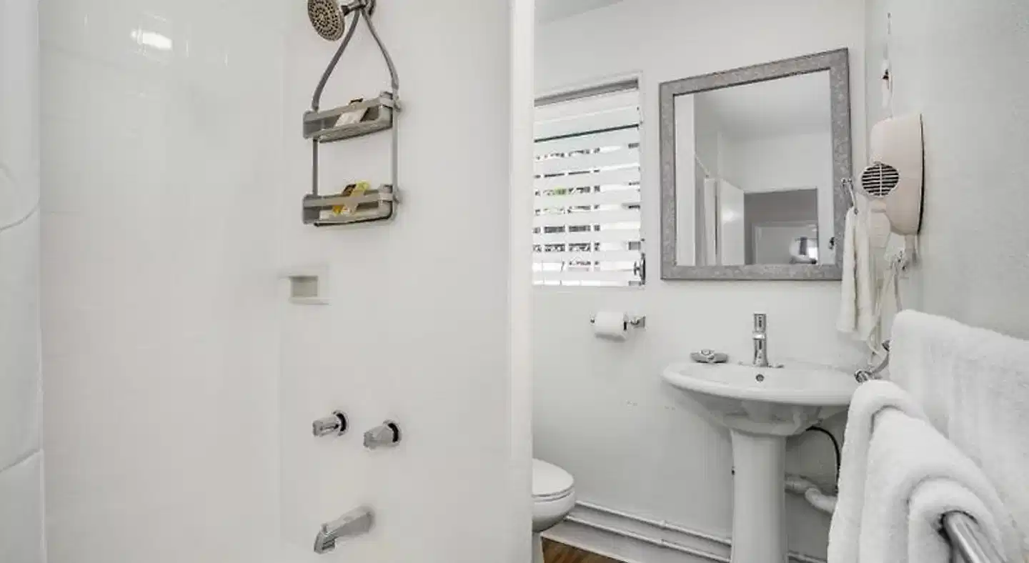 Aloha Suites Waikiki Badezimmer