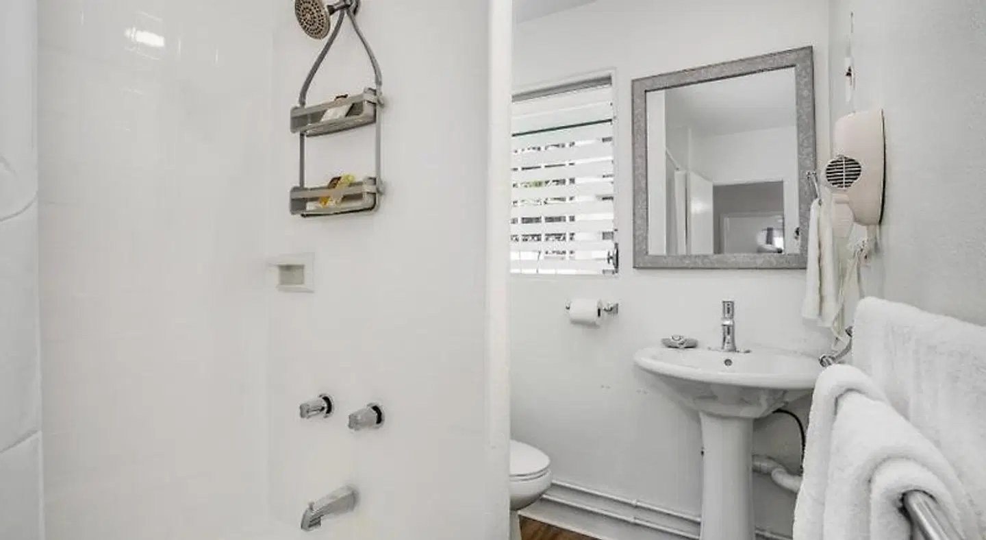 Aloha Suites Waikiki Badezimmer