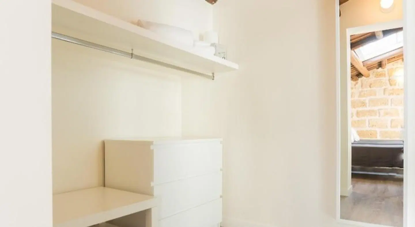 B&B Cannoli ROOM_EXAMPLE