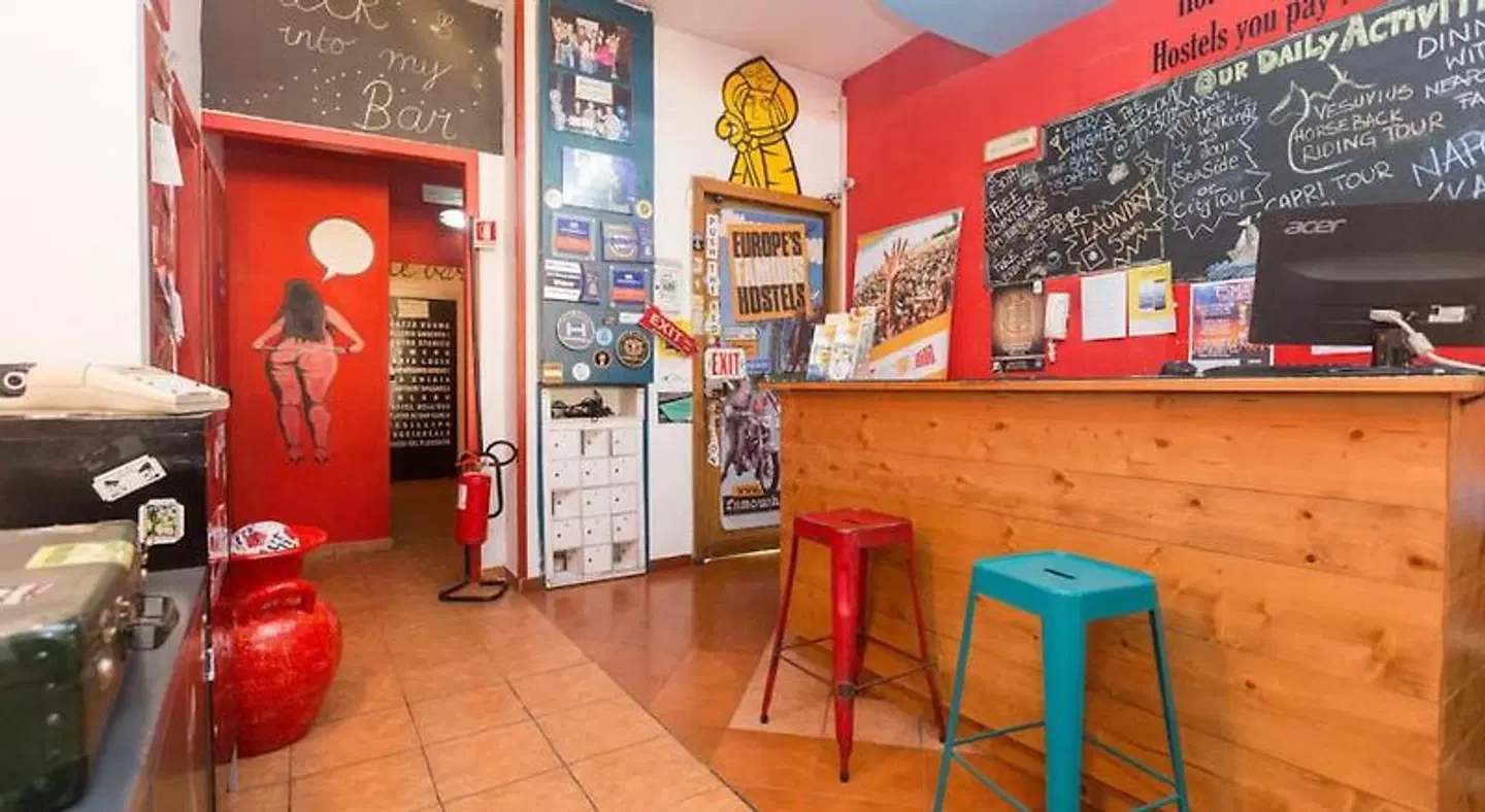 Hostel of the Sun Bar