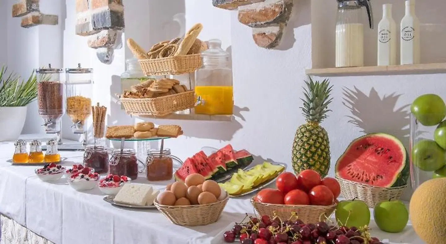 Mistral Hotel Restaurant