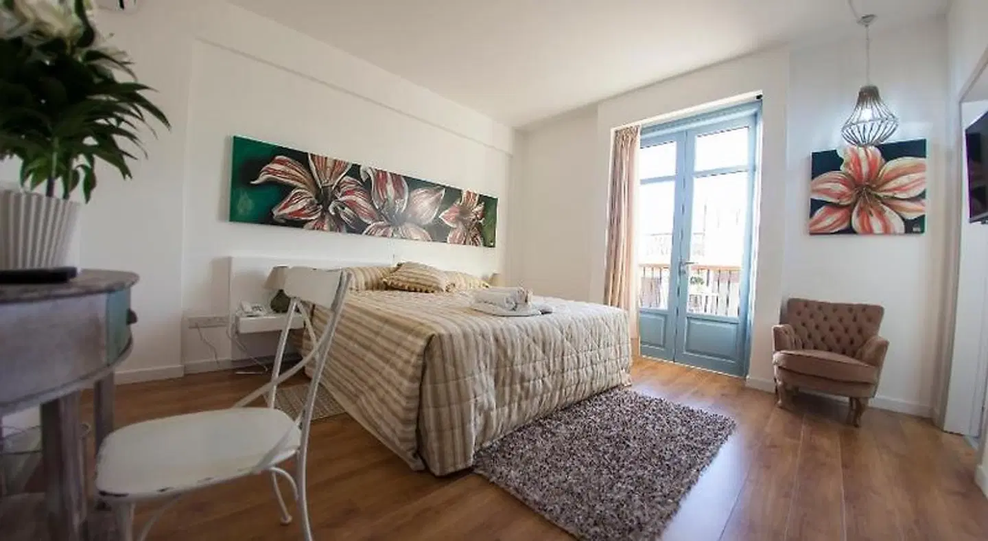 Operetta House ROOM_EXAMPLE