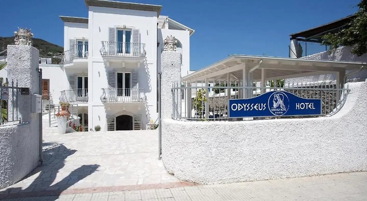 Odysseus Hotel EXTERIOR