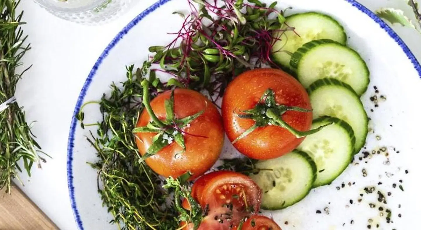 EXchange Hotel Vancouver Restaurant