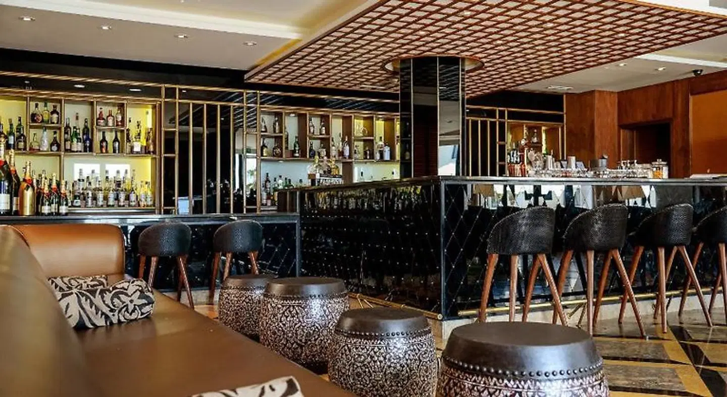 Grande Real Villa Italia Bar