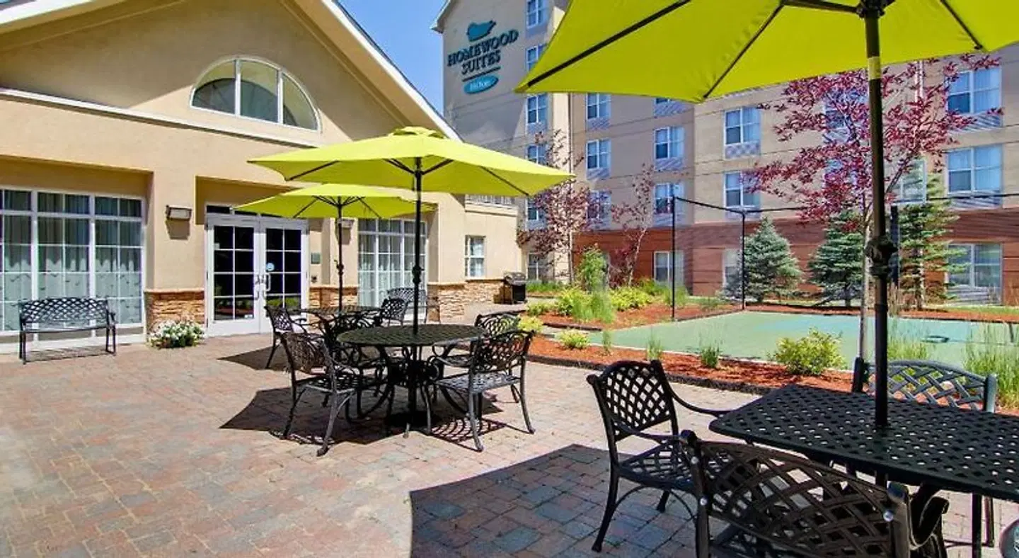 Homewood Suites by Hilton Toronto-Mississauga Terrasse