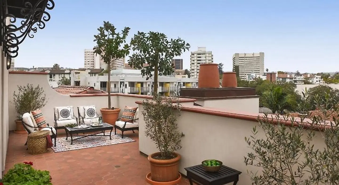 Plaza la Reina Terrasse