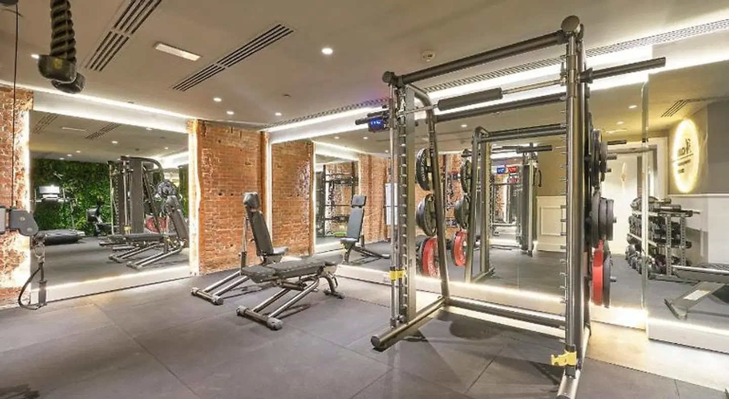 ME Madrid Reina Victoria SPORTS_AND_LEISURE