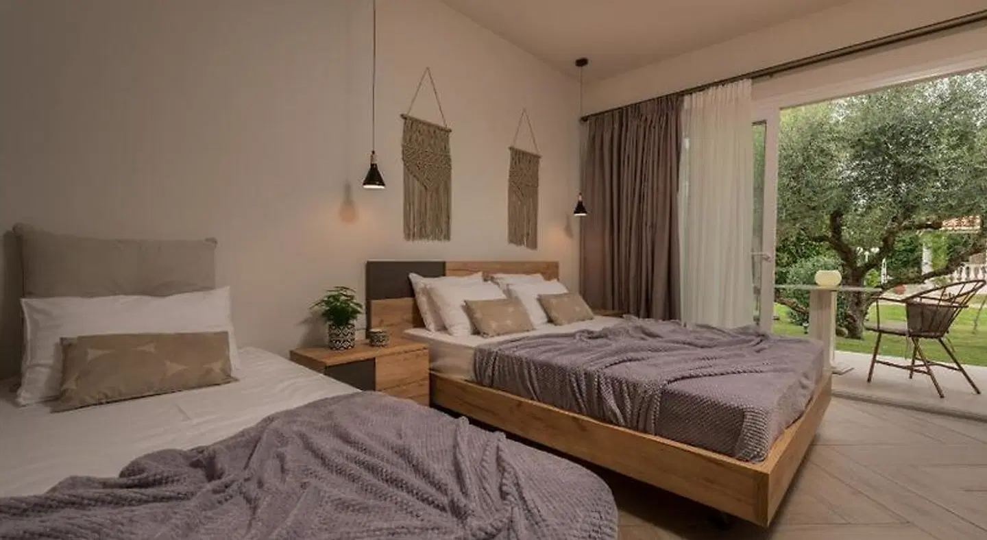 Aeolos Boutique Hotel & Suites ROOM_EXAMPLE