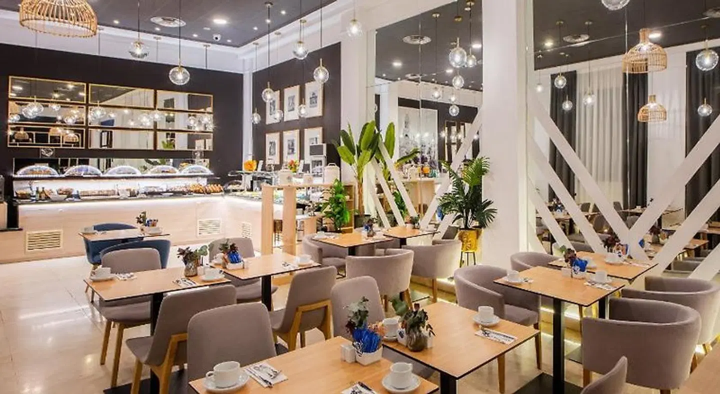 Hotel Madrid Atocha Affiliated by Meliá Restaurant