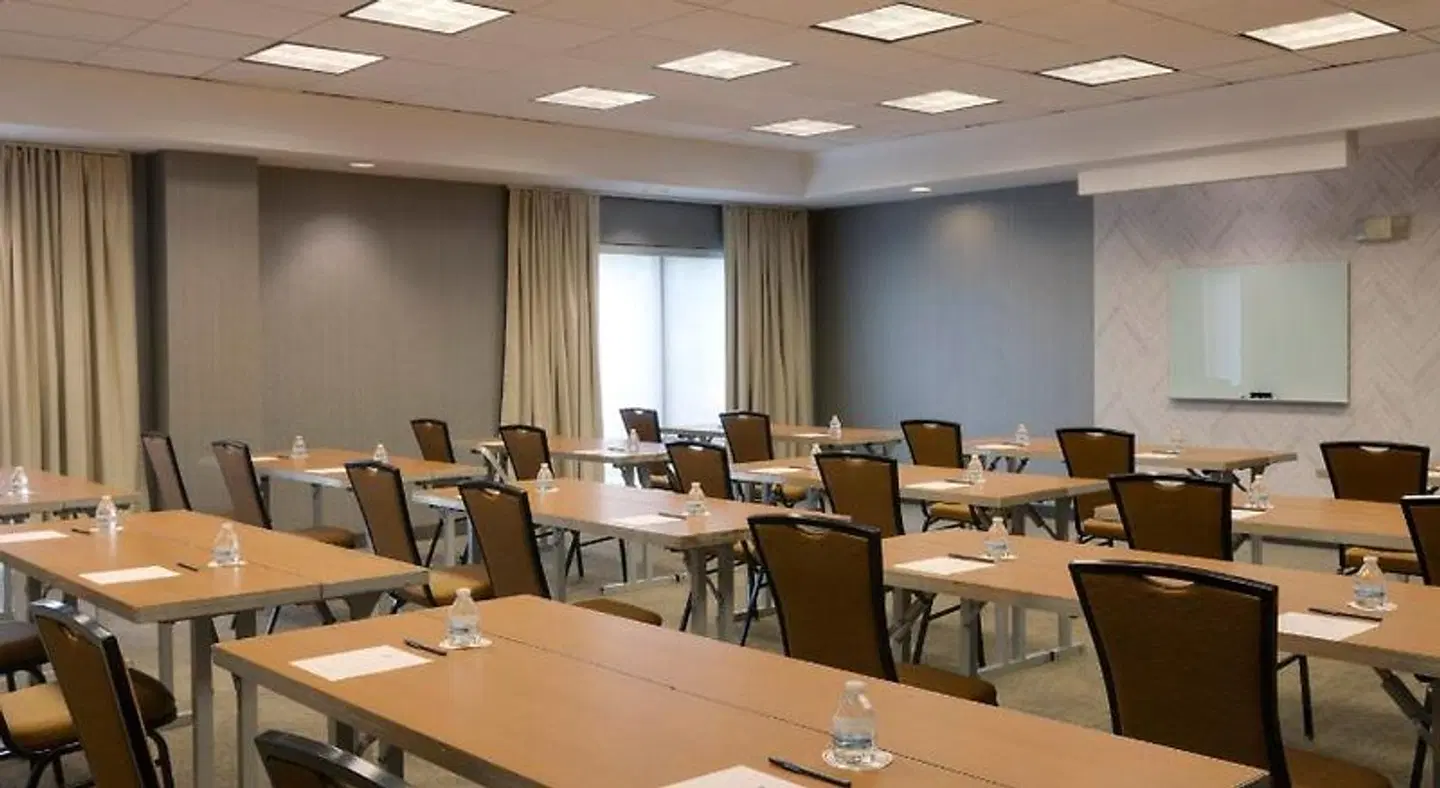 SpringHill Suites by Marriott Newark Liberty International Airport Konferenz