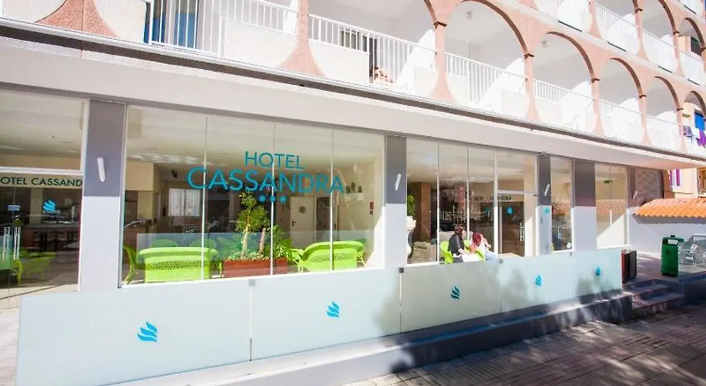 Hotel Cassandra EXTERIOR