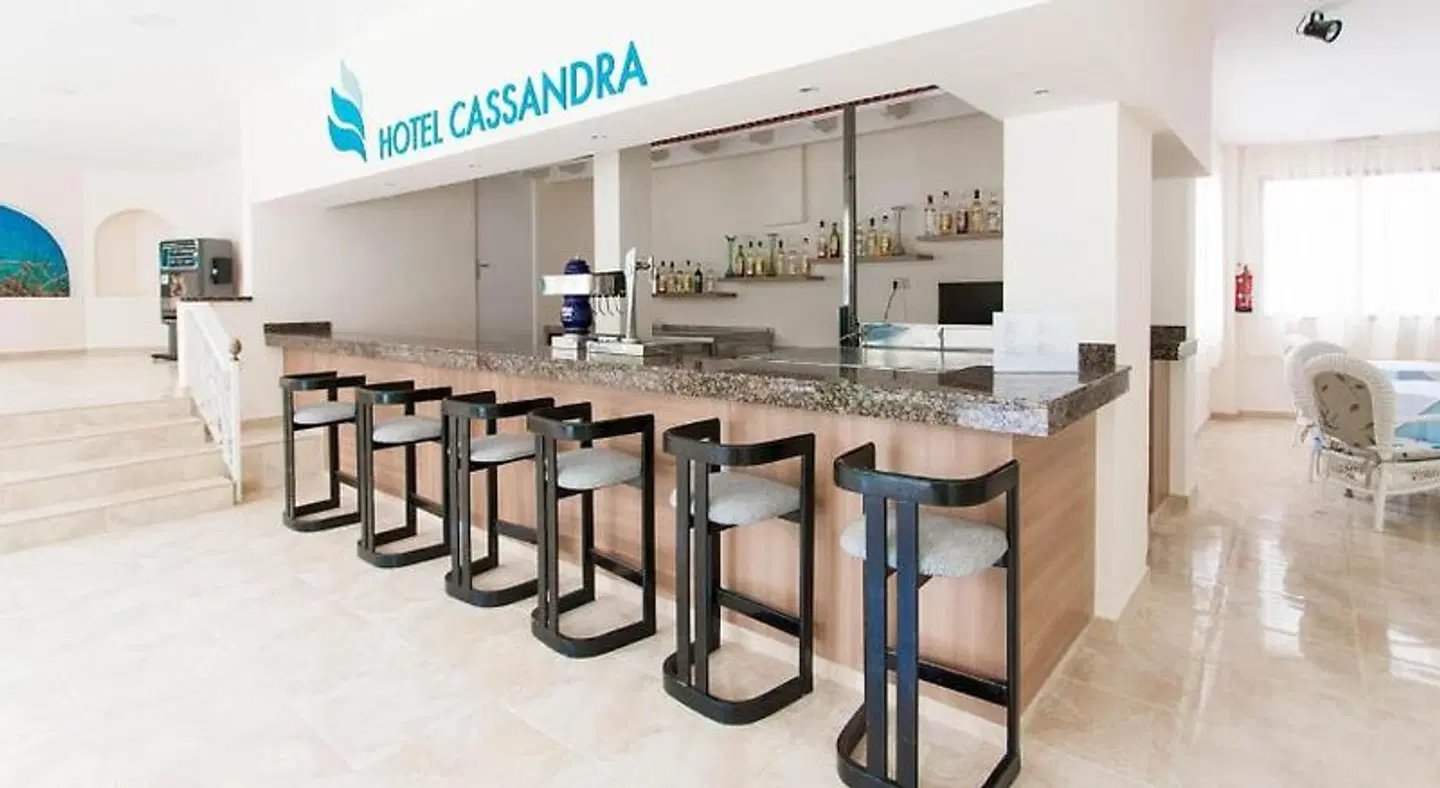 Hotel Cassandra Bar