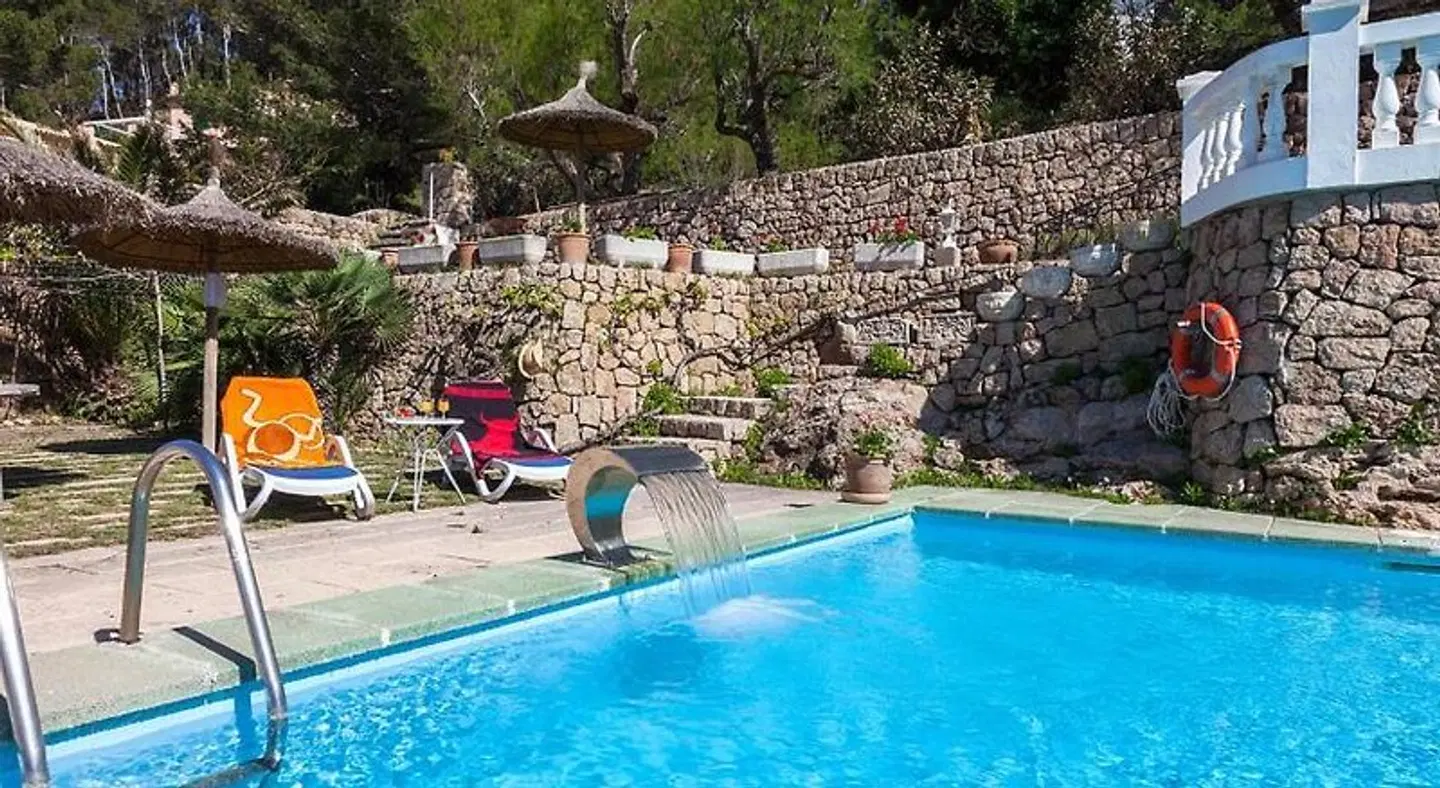 Hostal Los Pinos OUTDOOR_POOL
