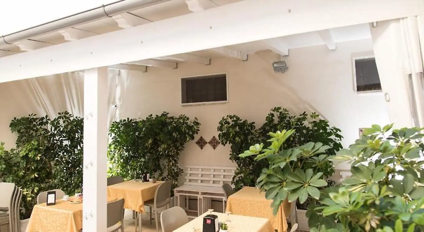 La Nicchia Terrasse