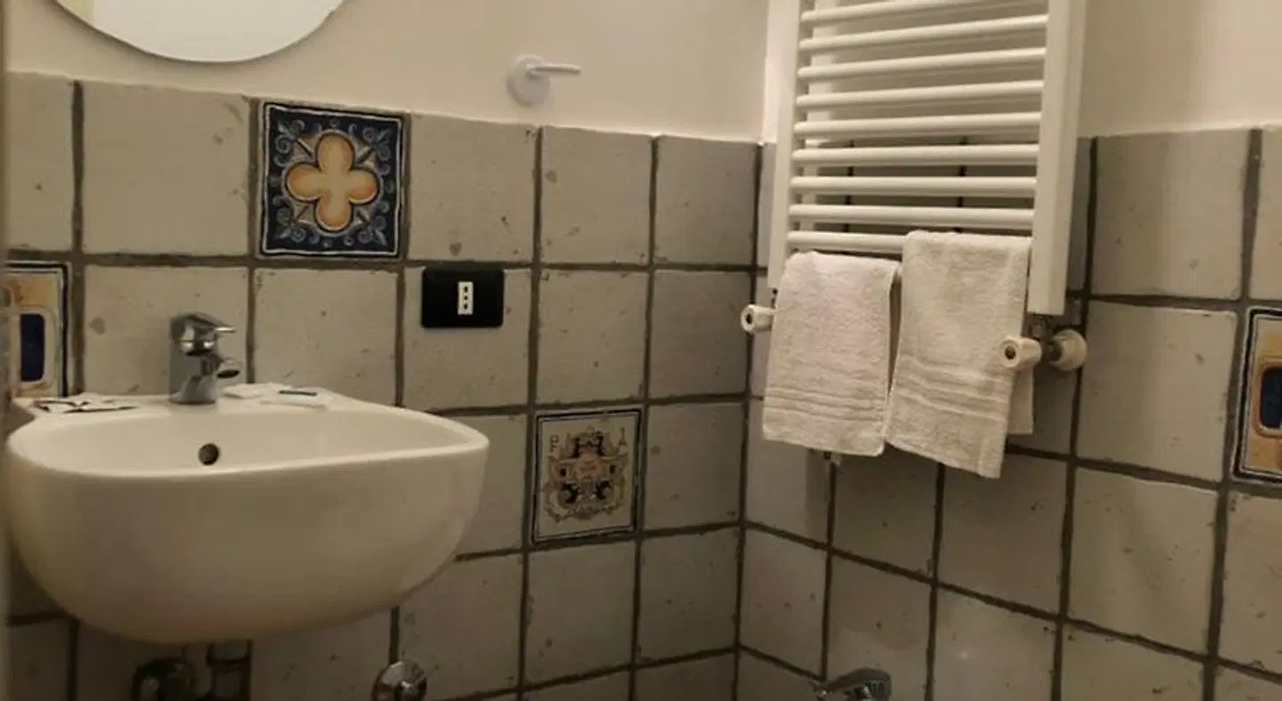 Antica Foresteria Catalana Badezimmer