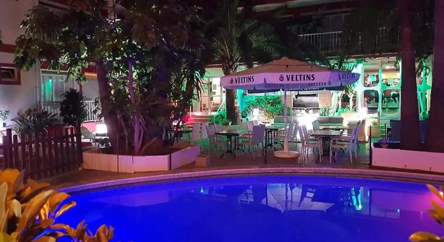 Hostal Alce OUTDOOR_POOL