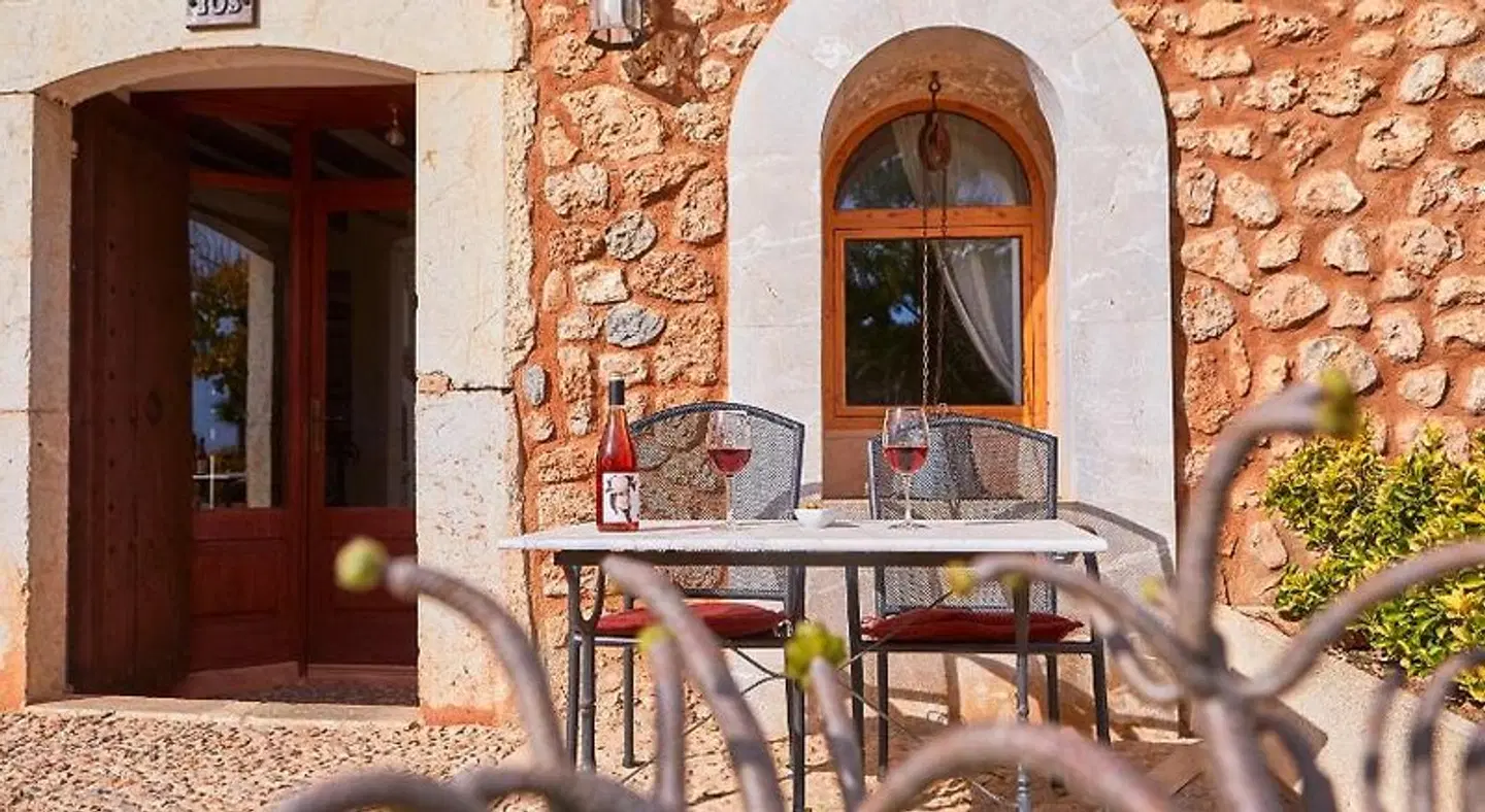 Es Quatre Cantons Terrasse