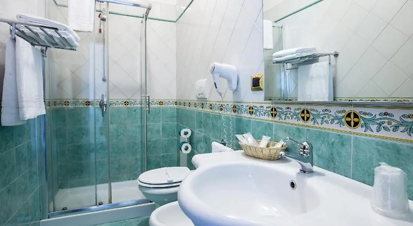 La Panoramica Hotel Badezimmer