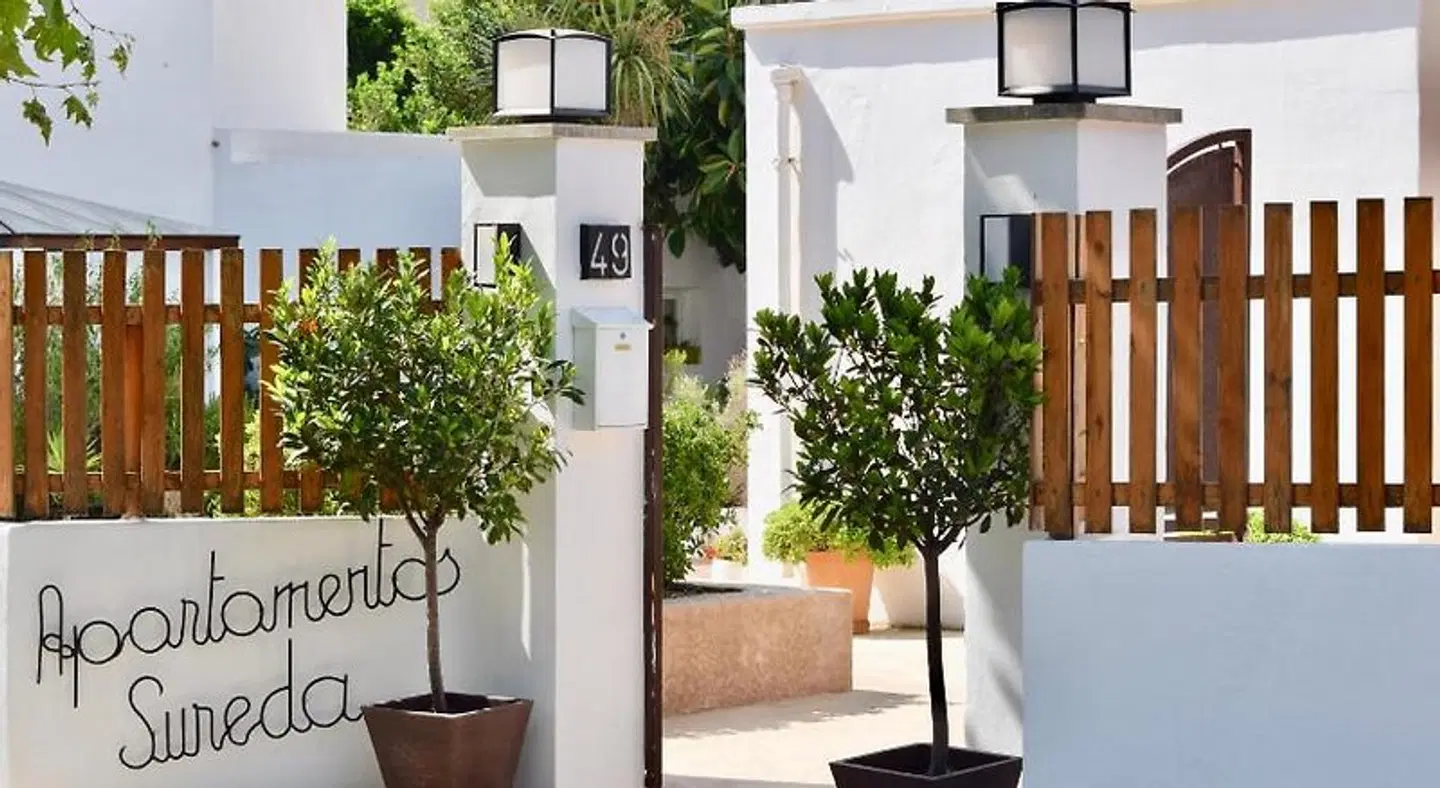 Apartamentos Sureda EXTERIOR