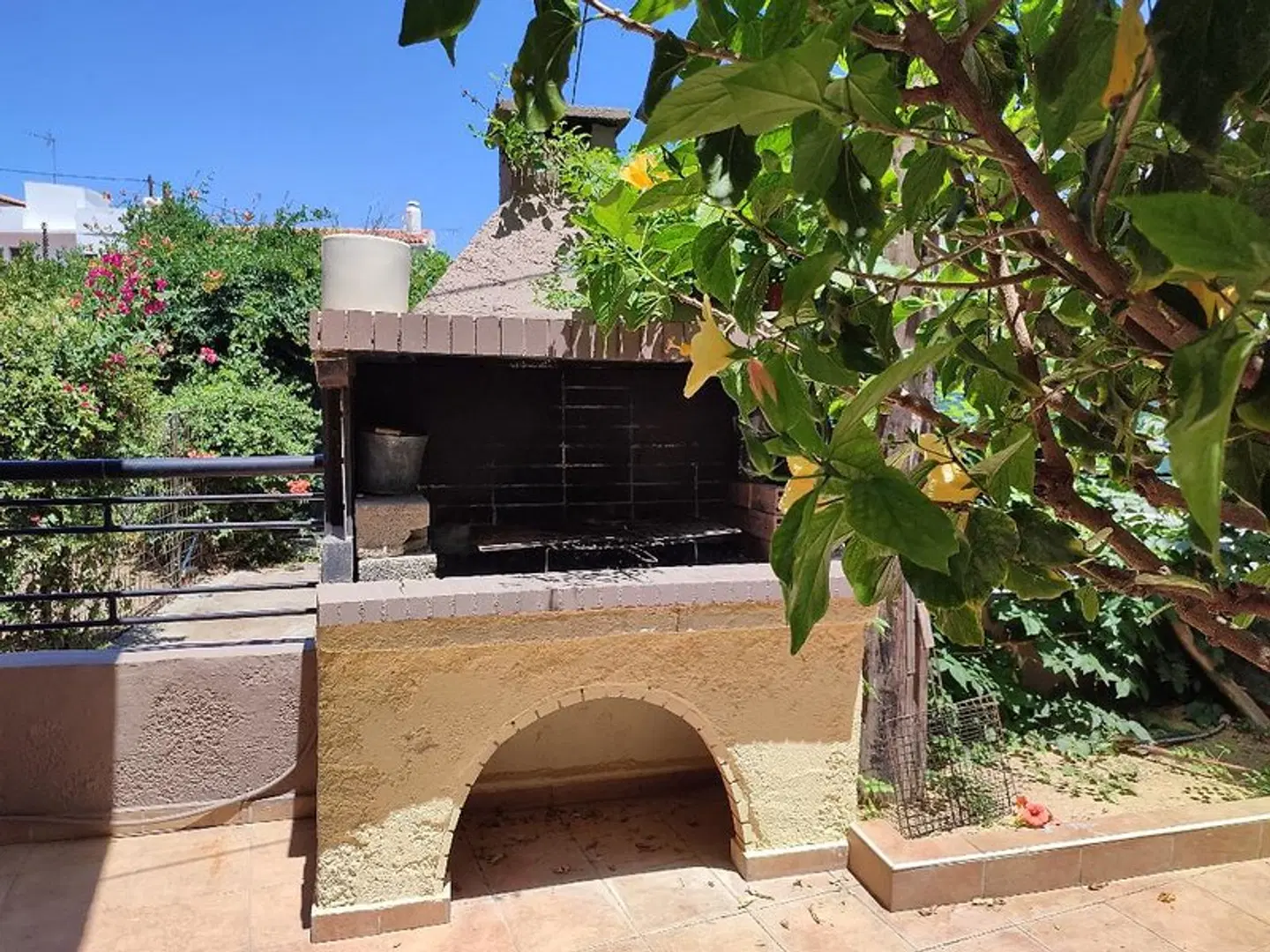 Fotoula Studios Terrasse