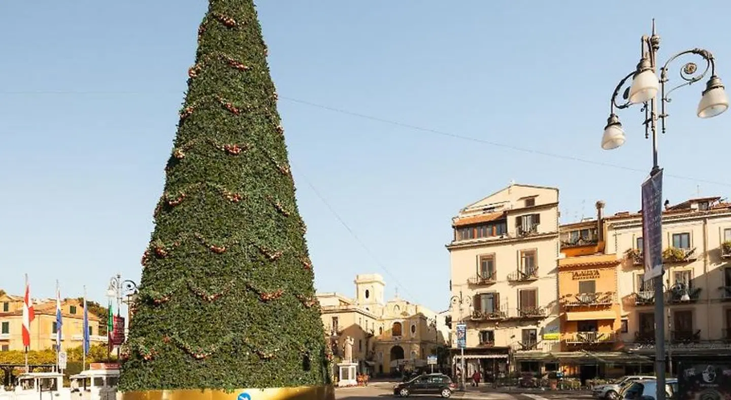 Melody Sorrento Suites EXTERIOR