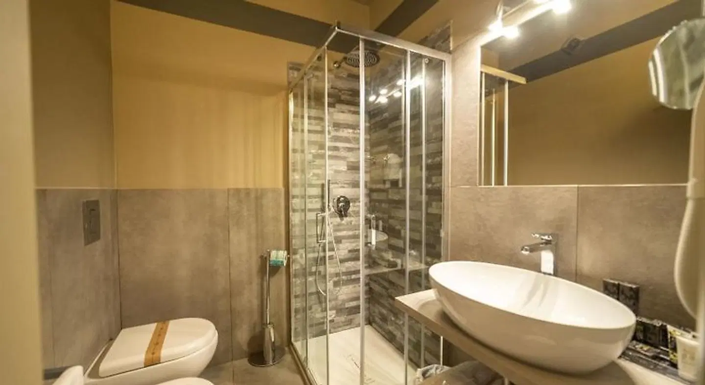 Hotel Villamare Badezimmer