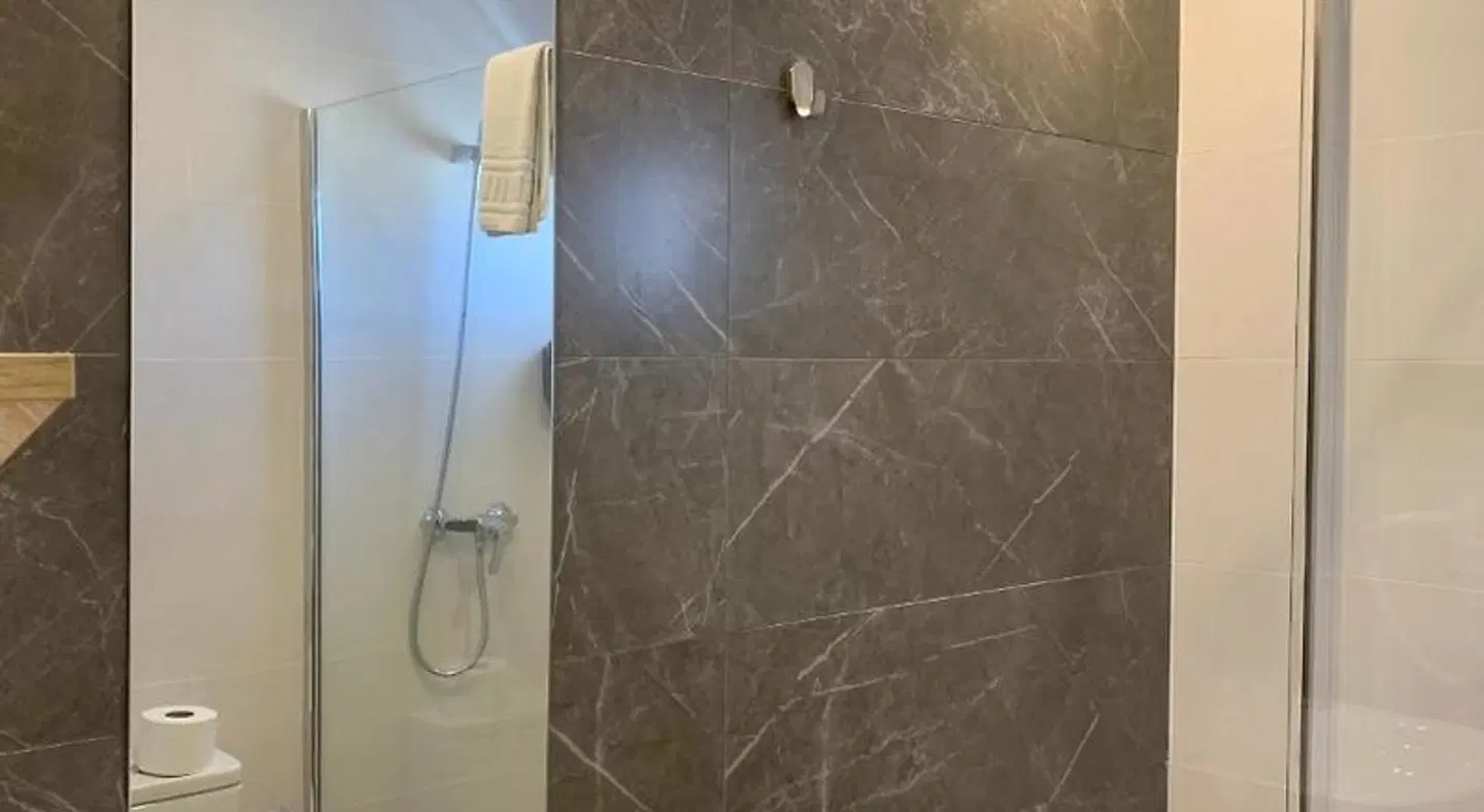 Hostal Alcina Badezimmer