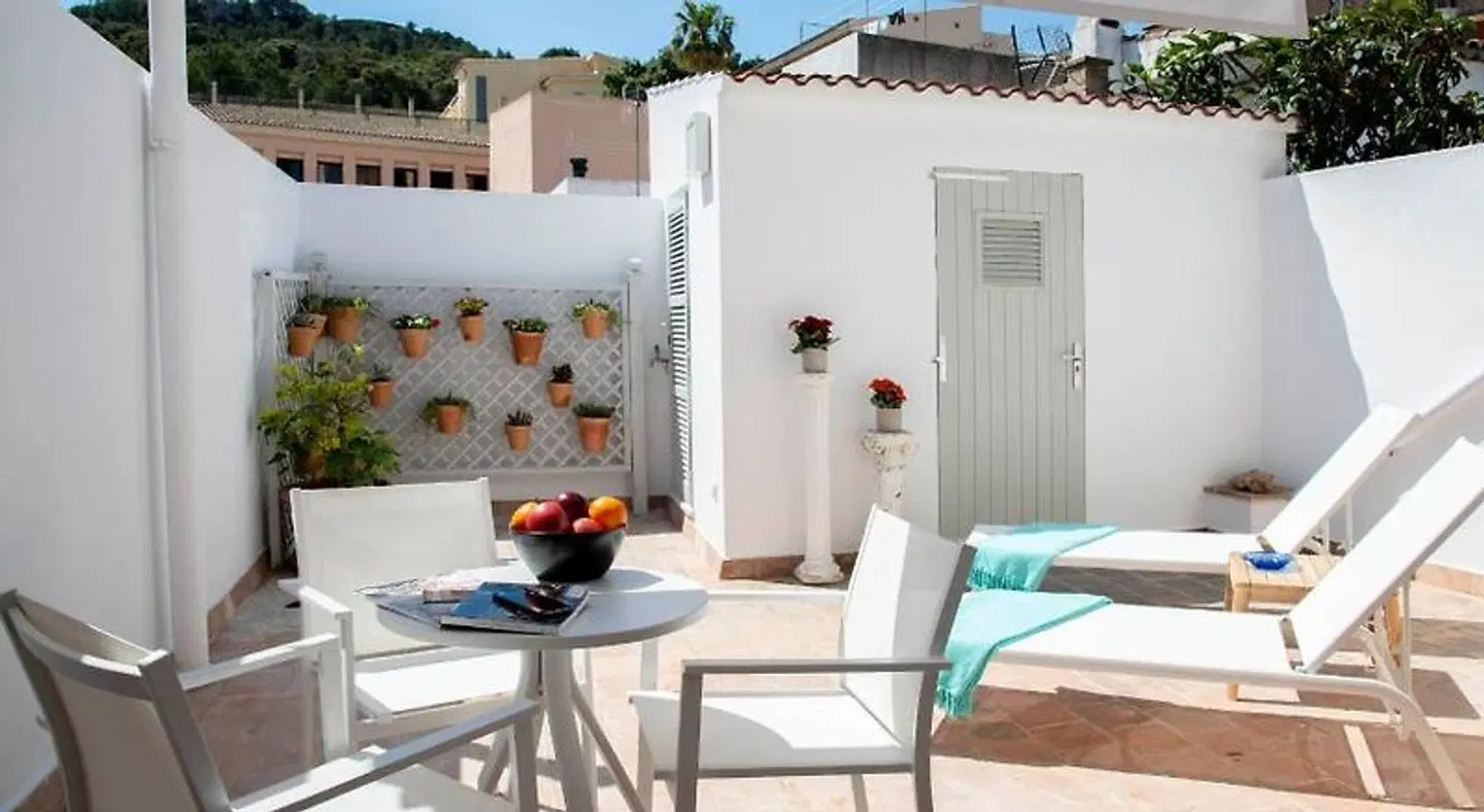 Can Serol Apartments Terrasse
