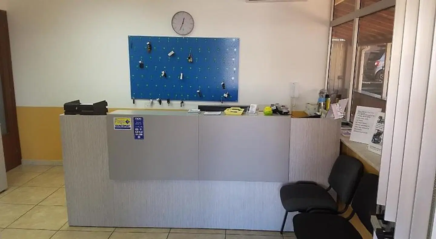 Etna Parking LOUNGE_LOBBY
