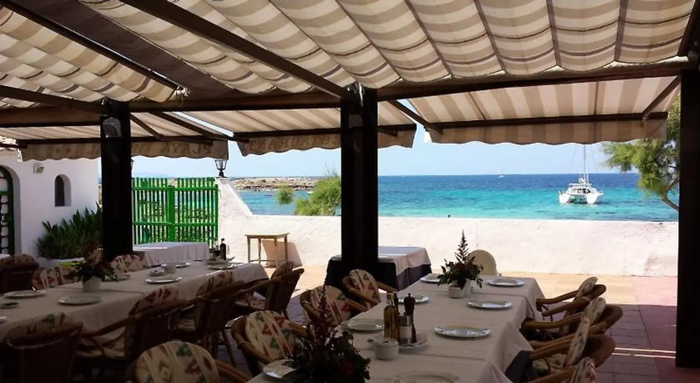 Hostal Restaurante Playa Restaurant