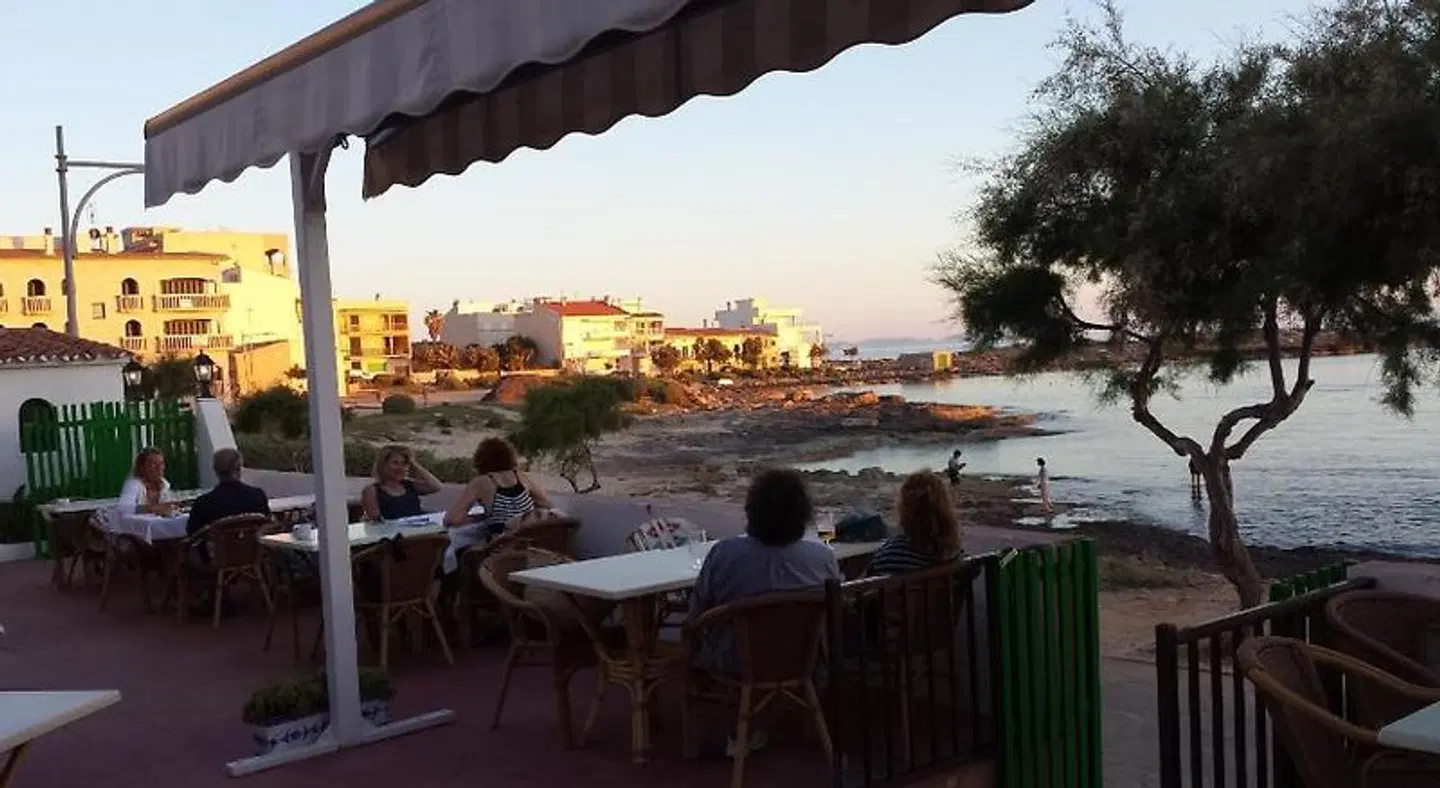 Hostal Restaurante Playa Terrasse