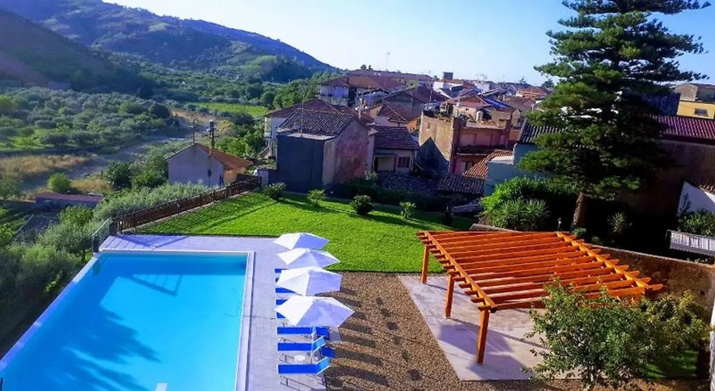 Mauro Home Bed and Relax OUTDOOR_POOL