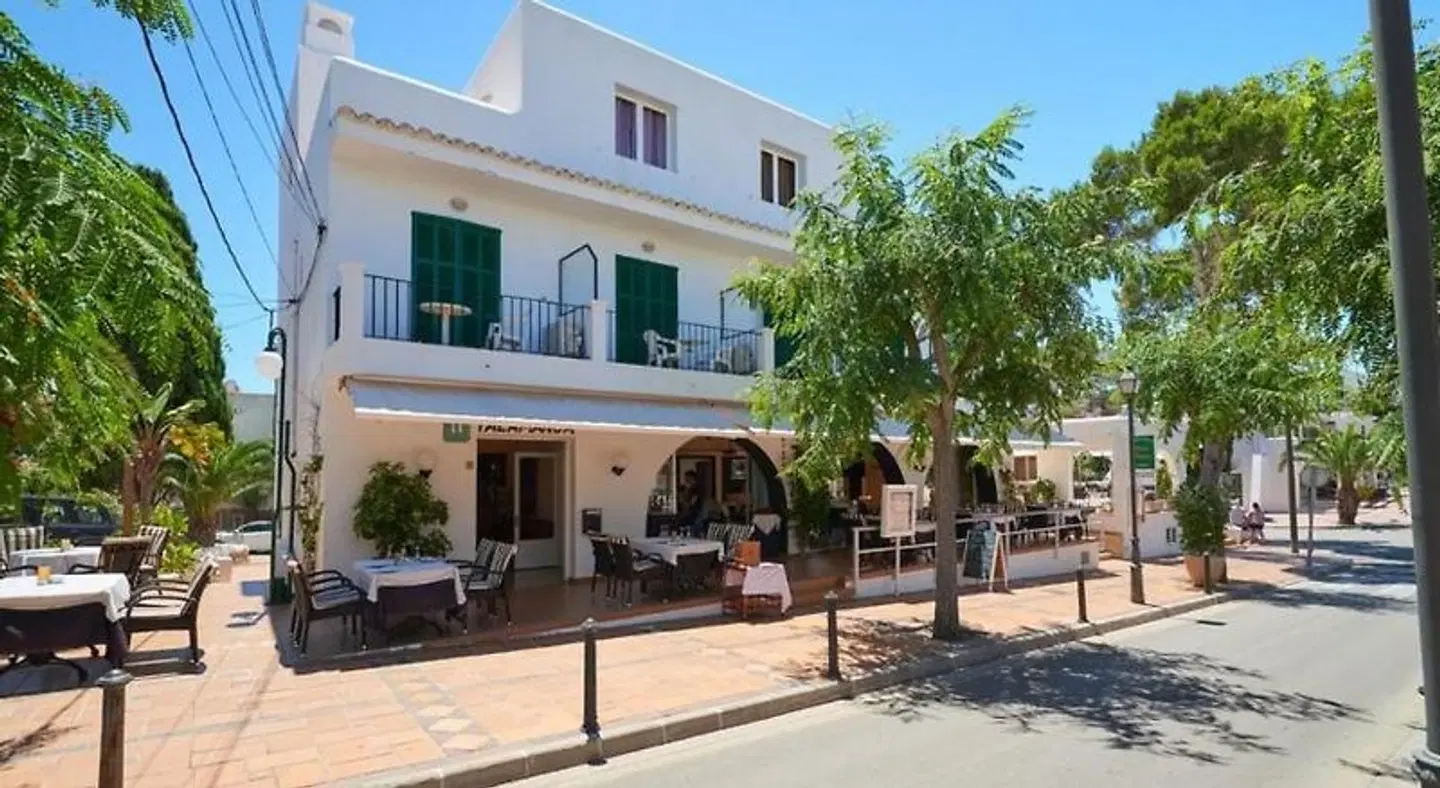 Hostal Talamanca EXTERIOR
