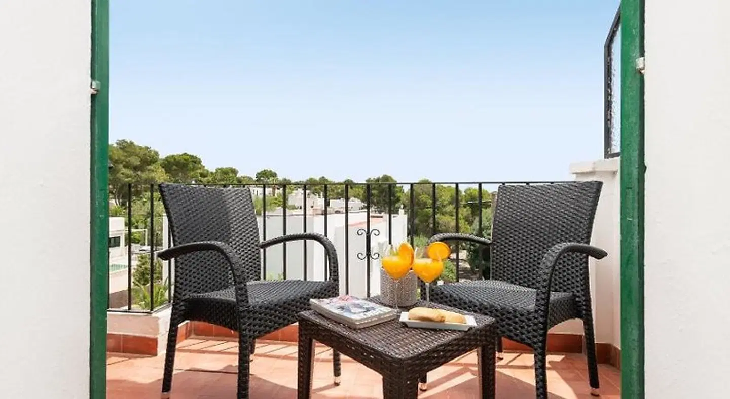 Hostal Talamanca Terrasse
