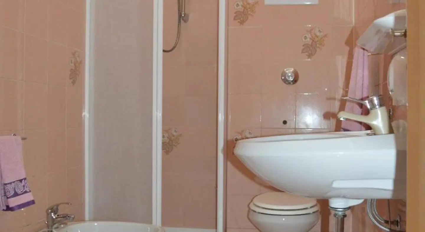 Hostel Josef Badezimmer