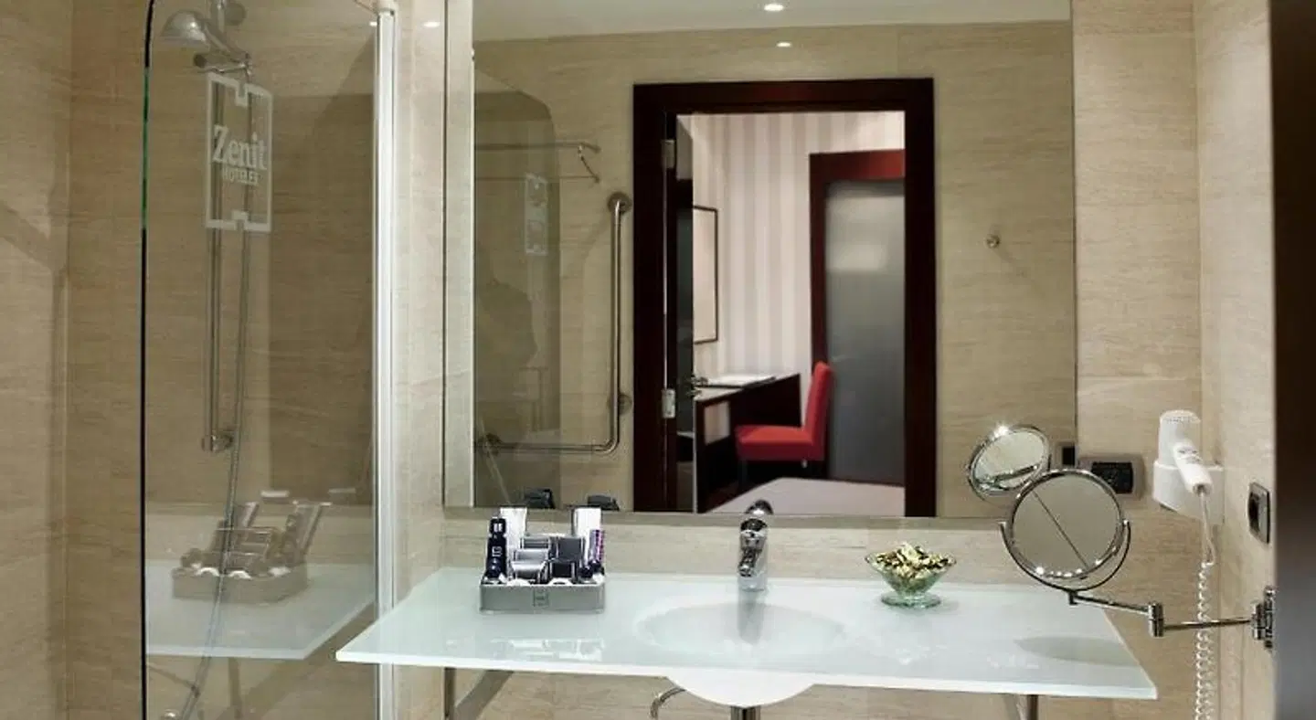 Zenit Bilbao Badezimmer