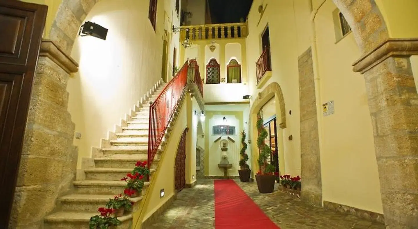 Vittorio Emanuele Boutique Hotel LOUNGE_LOBBY