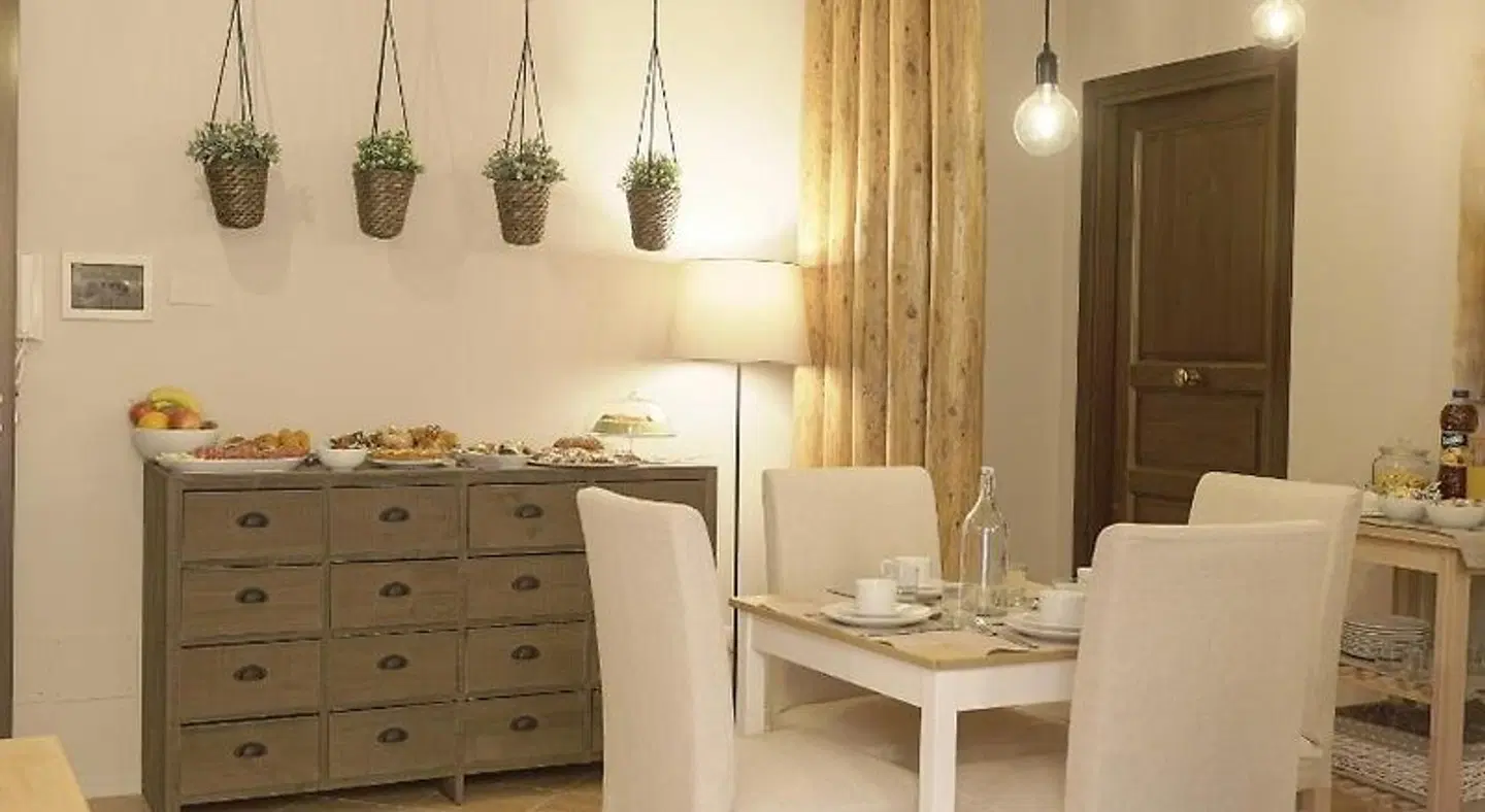 B&B Bibirria Restaurant
