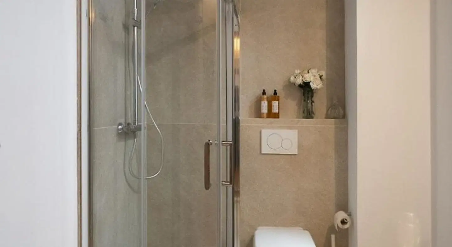 Hotel Ramón Llull Badezimmer