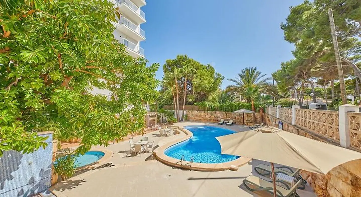 Ben Hur OUTDOOR_POOL
