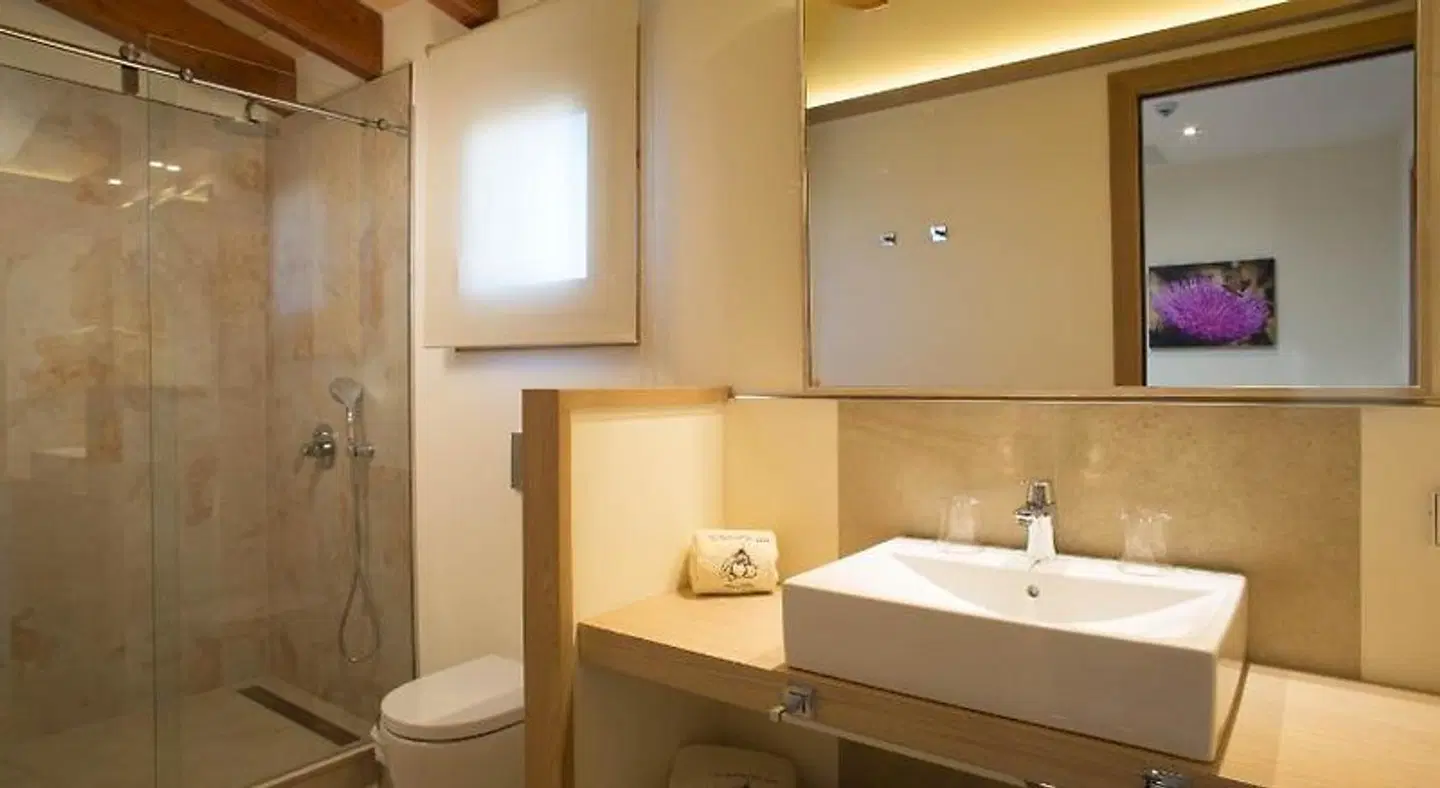 Agroturismo S'Arboçar Badezimmer