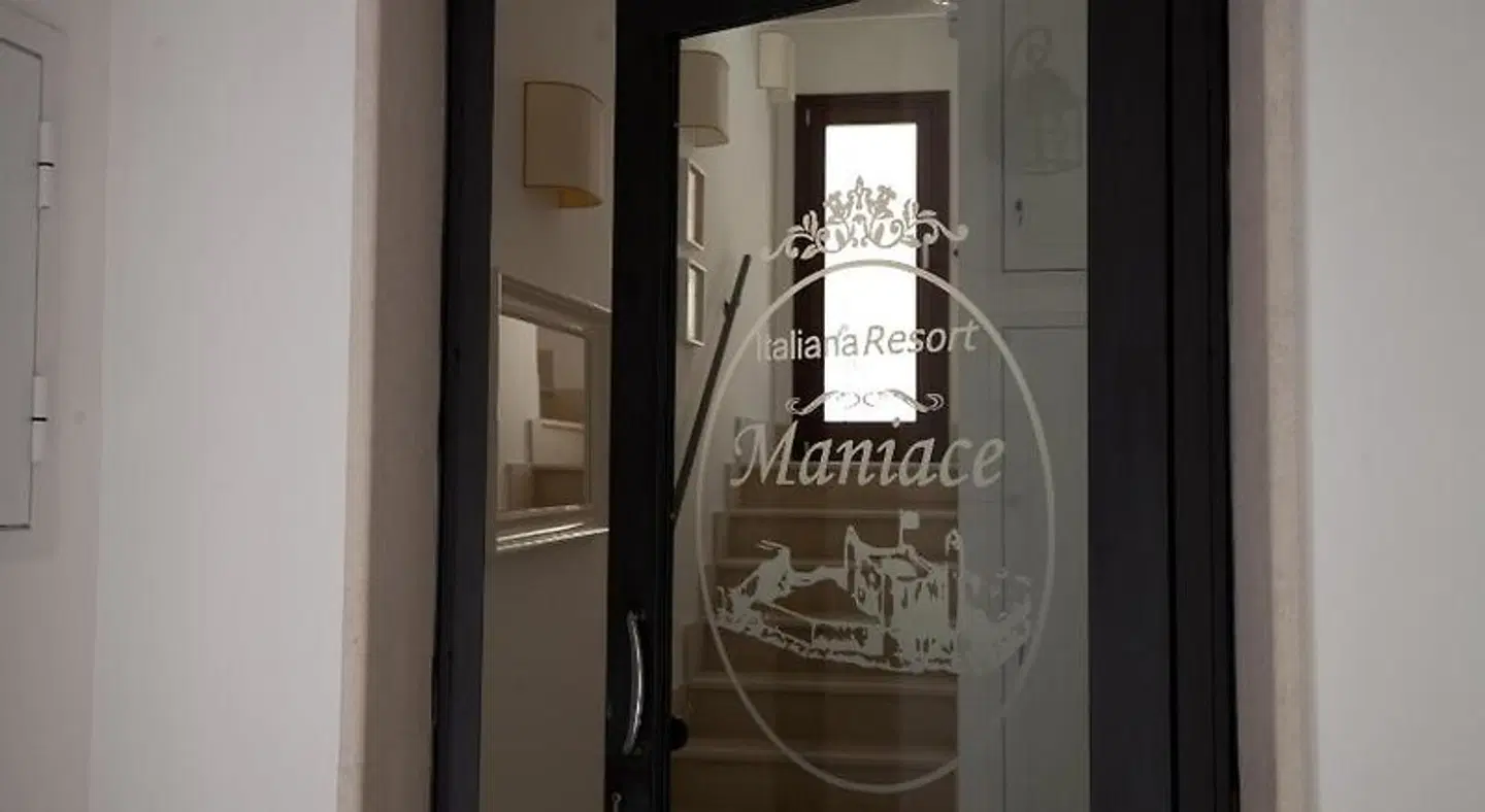Italiana Resort Maniace EXTERIOR