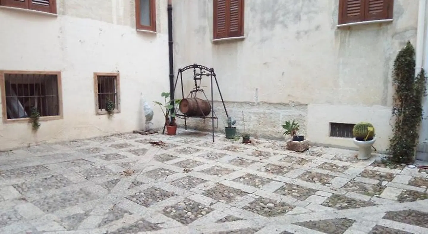 B&B Garibaldi HEALTH_BEAUTY